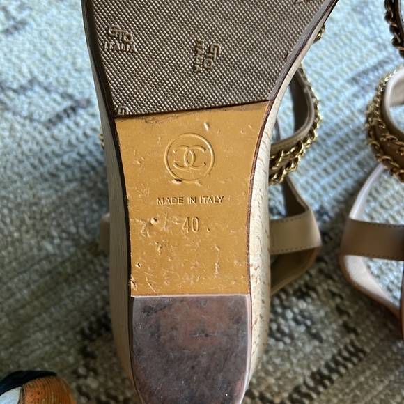 CHANEL gold chain multi strand wooden wedges - Picture 8 of 12